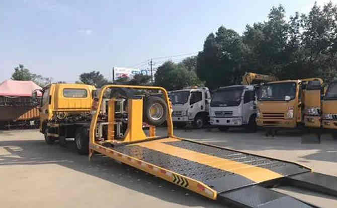 广陵区汽车中途维修案例